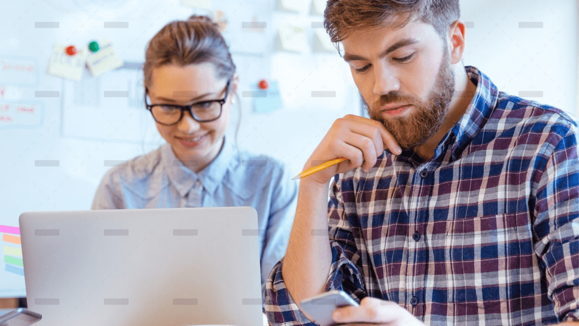 حلول التسويق الالكتروني الشاملة من ريماركتينج: نعزز تواجدك الرقمي عبر تحسين محركات البحث، إدارة الحملات الإعلانية، صناعة المحتوى وبناء الهوية البصرية.